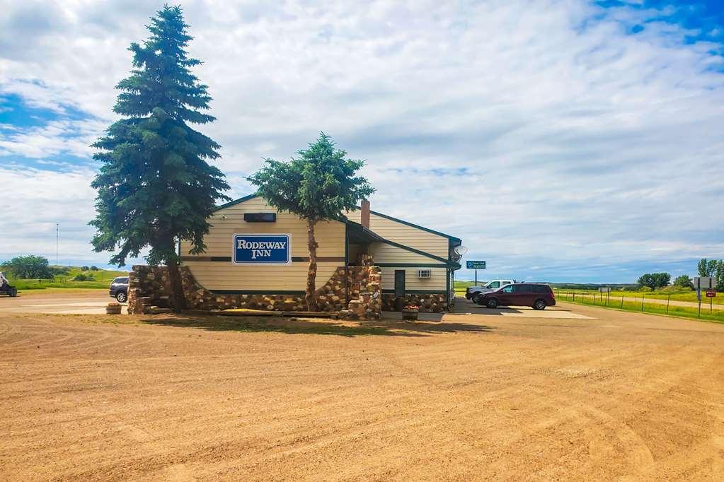 Rodeway Inn Gateway To Medora T-Roosevelt & Makoshika State Park Wibaux Dış mekan fotoğraf